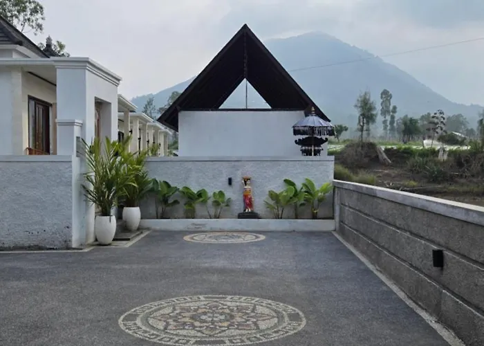 Volcano فندق مبيت وإفطار كوبوبانلوكان